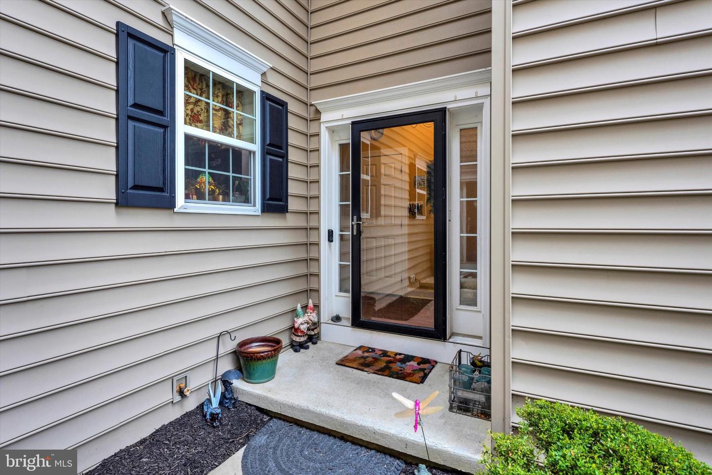 100 New Village Greene Dr
