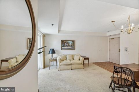 Condominium in Arlington VA 900 Taylor STREET 2.jpg