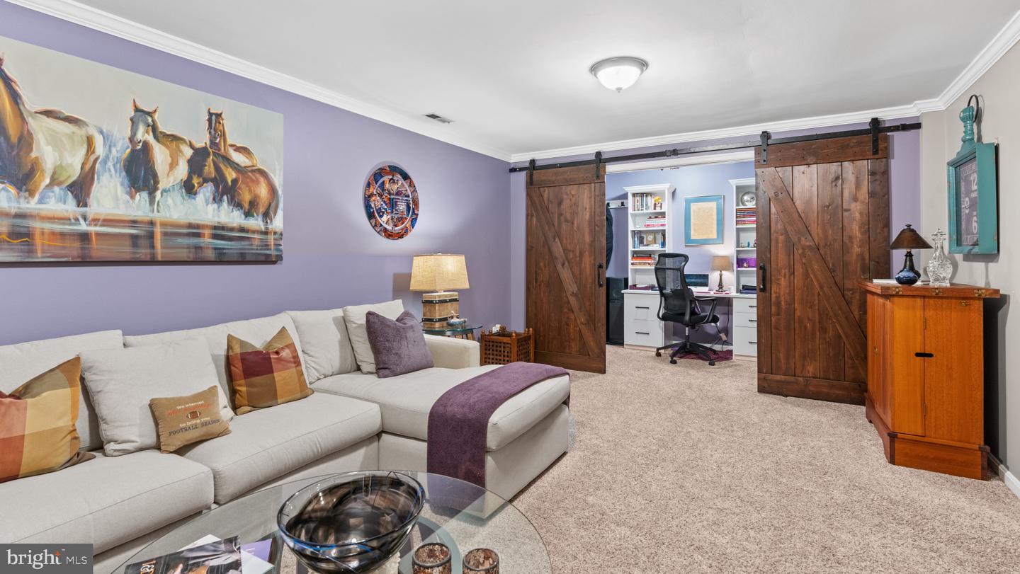 Photo 23 of 32 of 12083 Edgemere Cir townhome