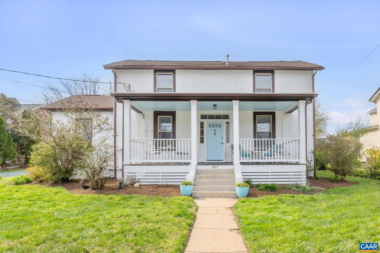 207 Douglas Ave Ave