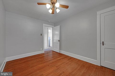 Single Family Residence in Lancaster PA 817 Martha AVENUE 25.jpg