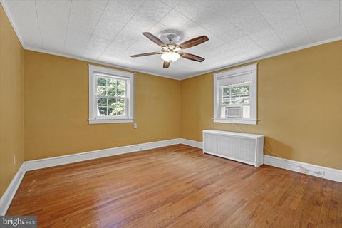 Single Family Residence in Lancaster PA 817 Martha AVENUE 21.jpg