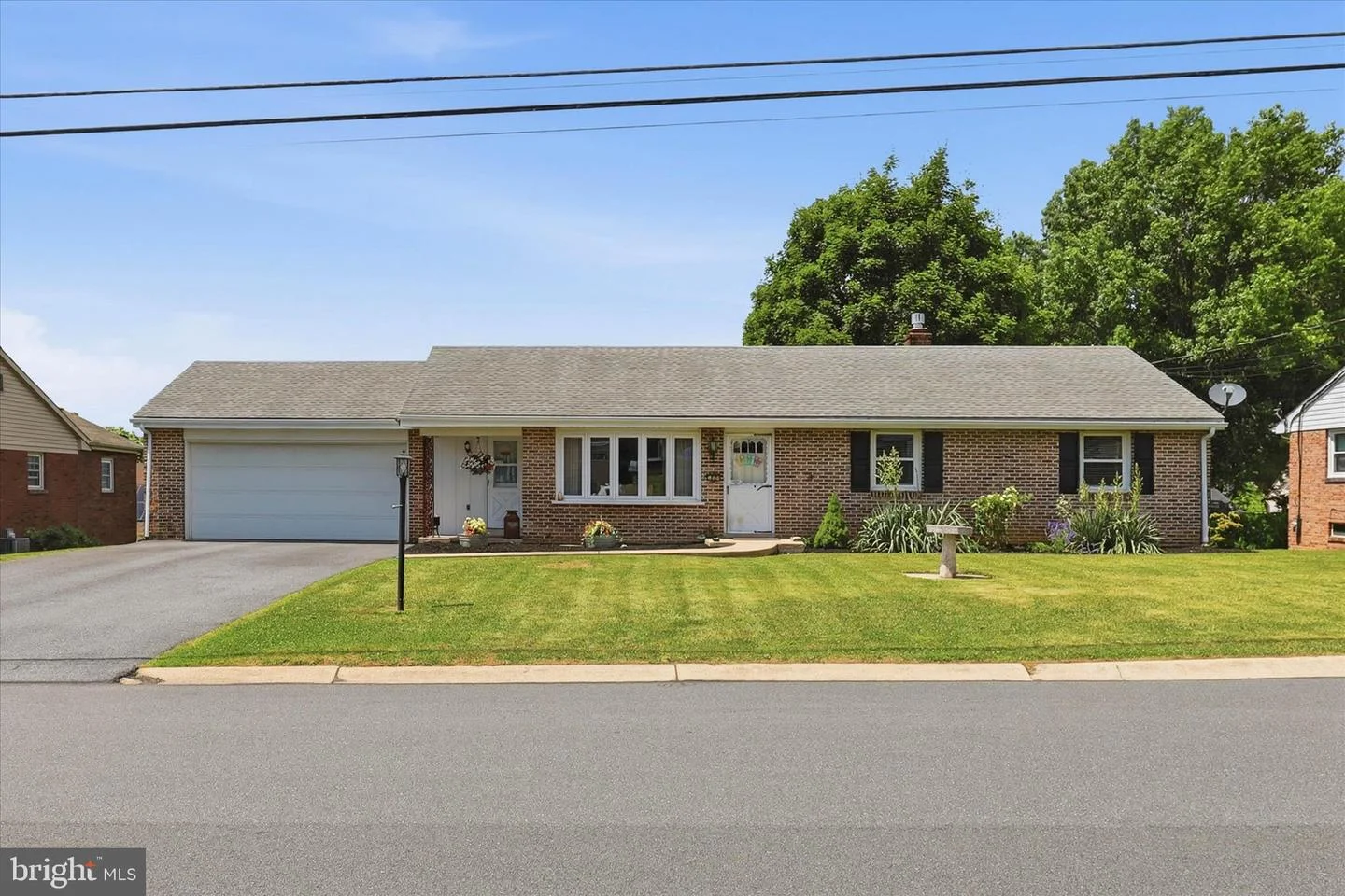 12 Oak Lane