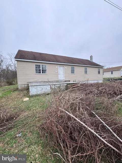 766 Hances Point Road