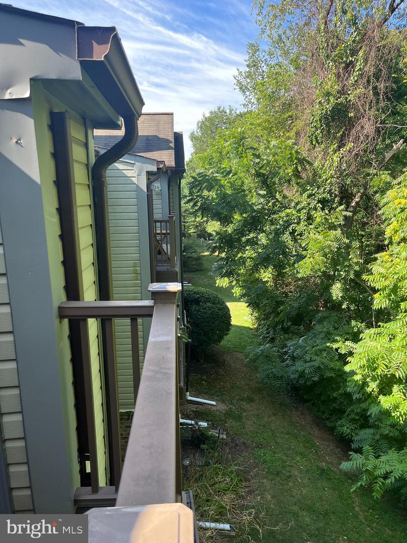 Photo 11 of 14 of 26012 Brigadier Pl #L condo