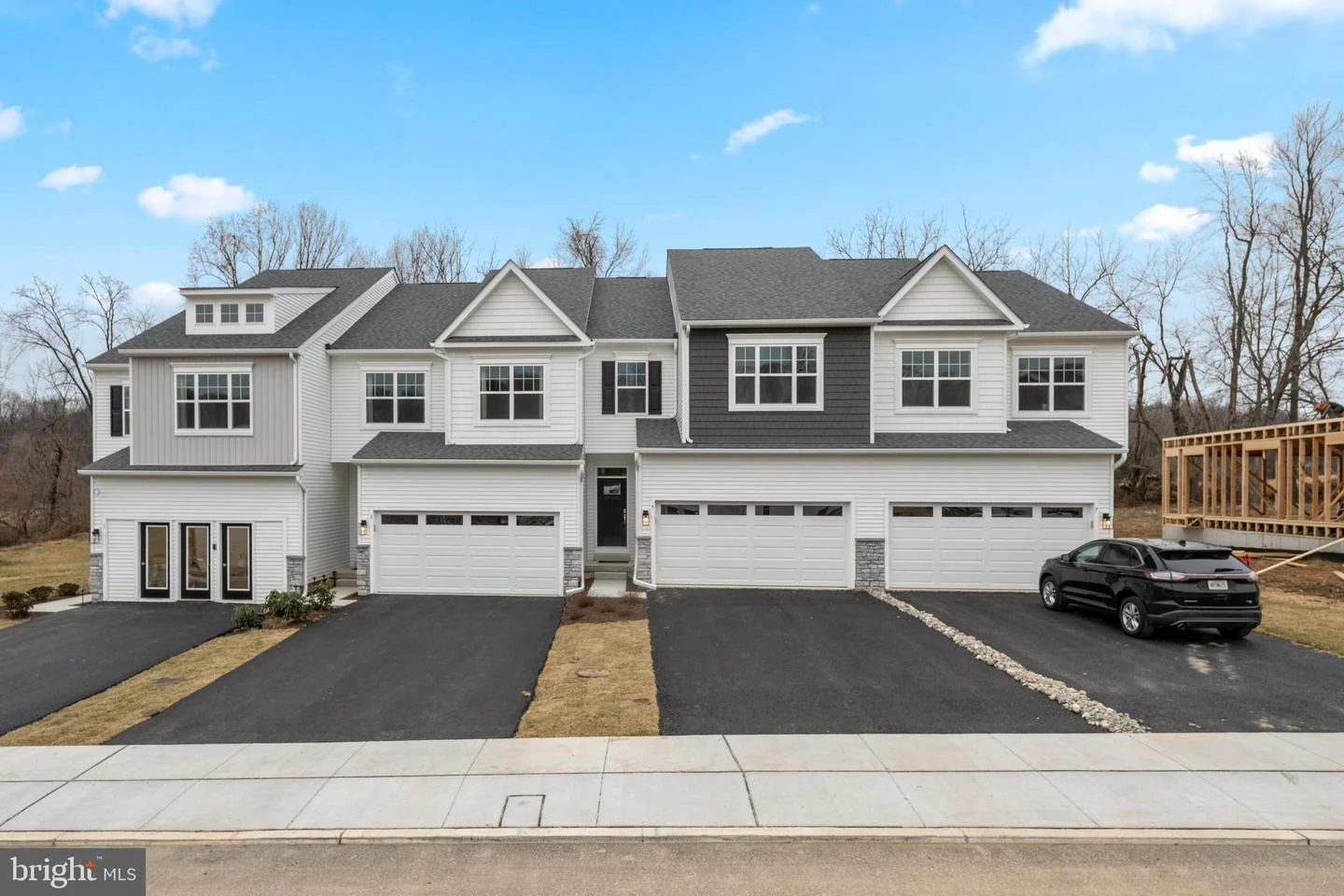 156 Bancroft Road Unit SUTTON