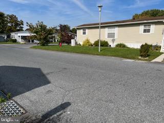 Photo 2 of 22 of 101 Roundup Rd mobile home