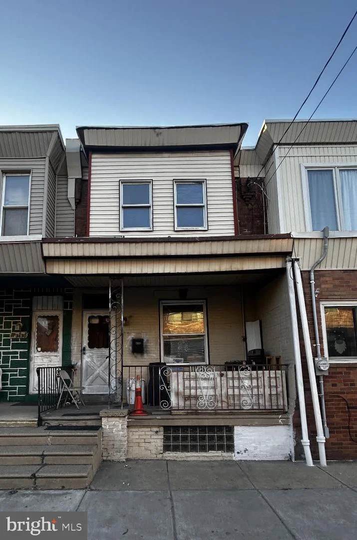 3432 Richmond Street