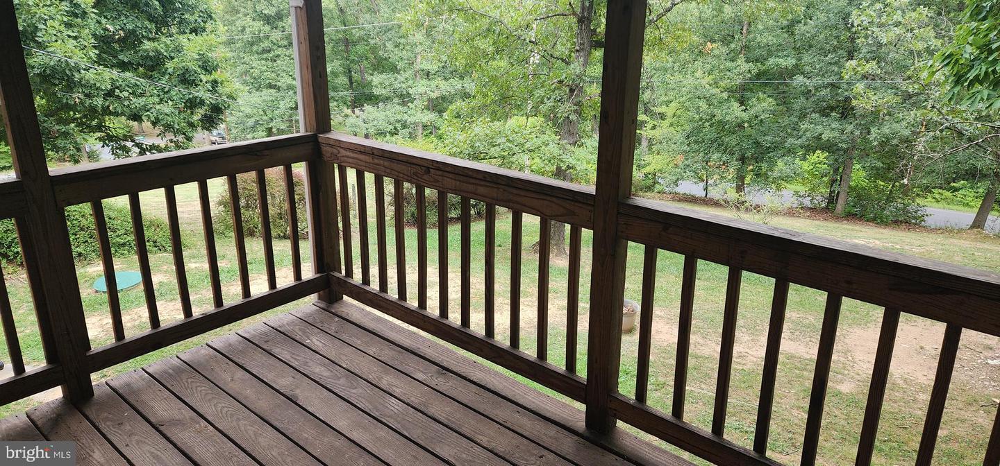 Photo 5 of 24 of 1113 Catlett Mountain Rd house