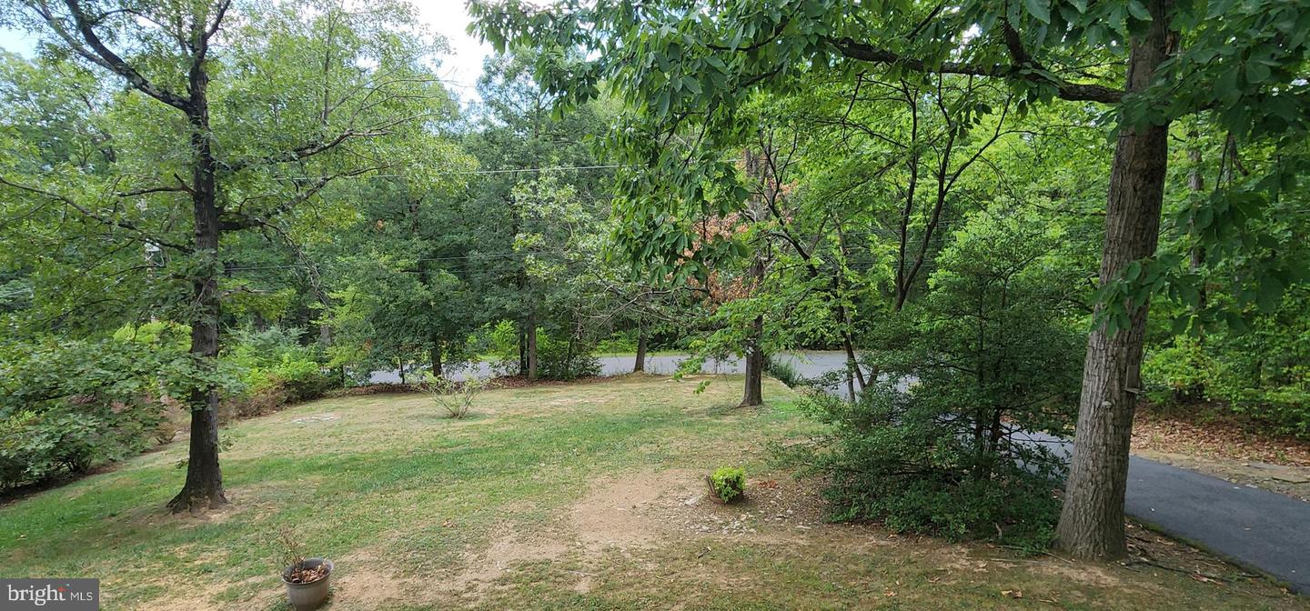 Photo 7 of 24 of 1113 Catlett Mountain Rd house