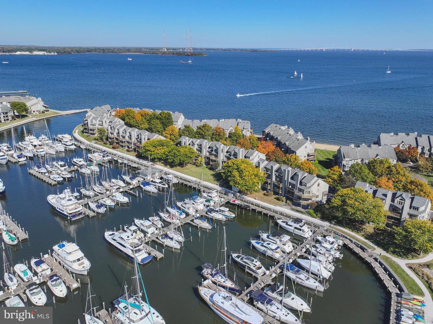 2186 Chesapeake Harbour Dr