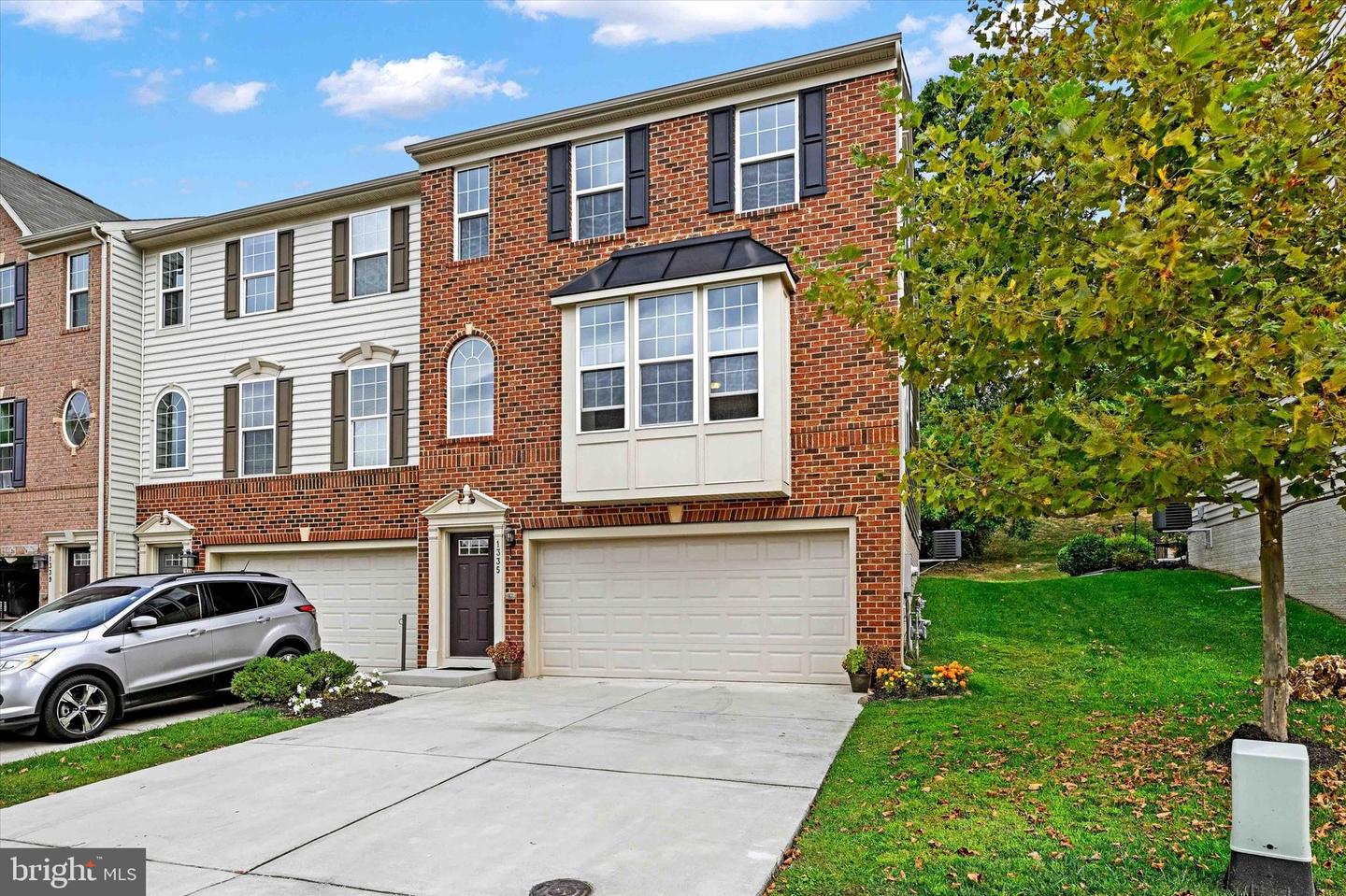 Photo 25 of 25 of 1335 Dickinson Ct townhome