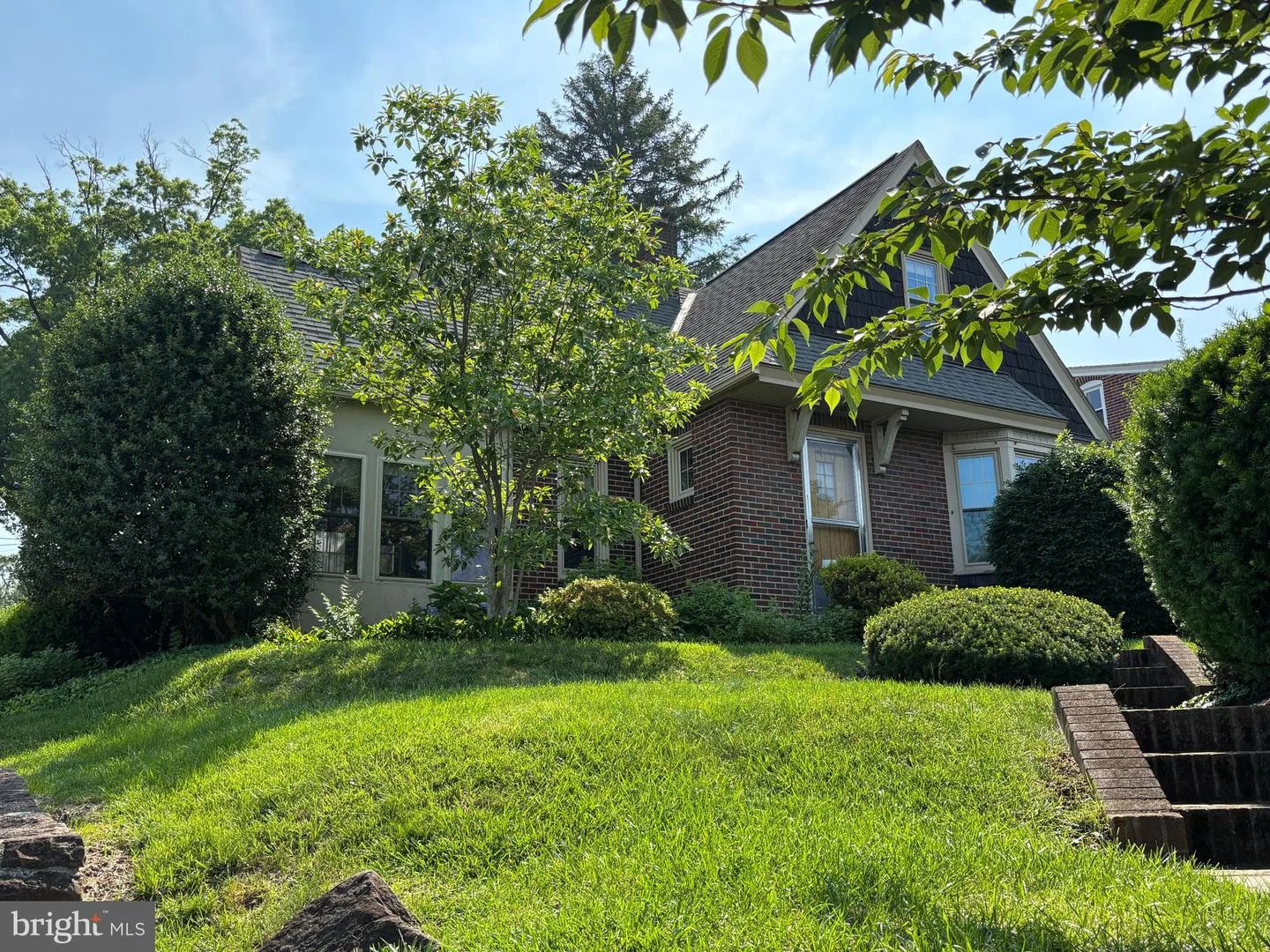 400 E Main Street