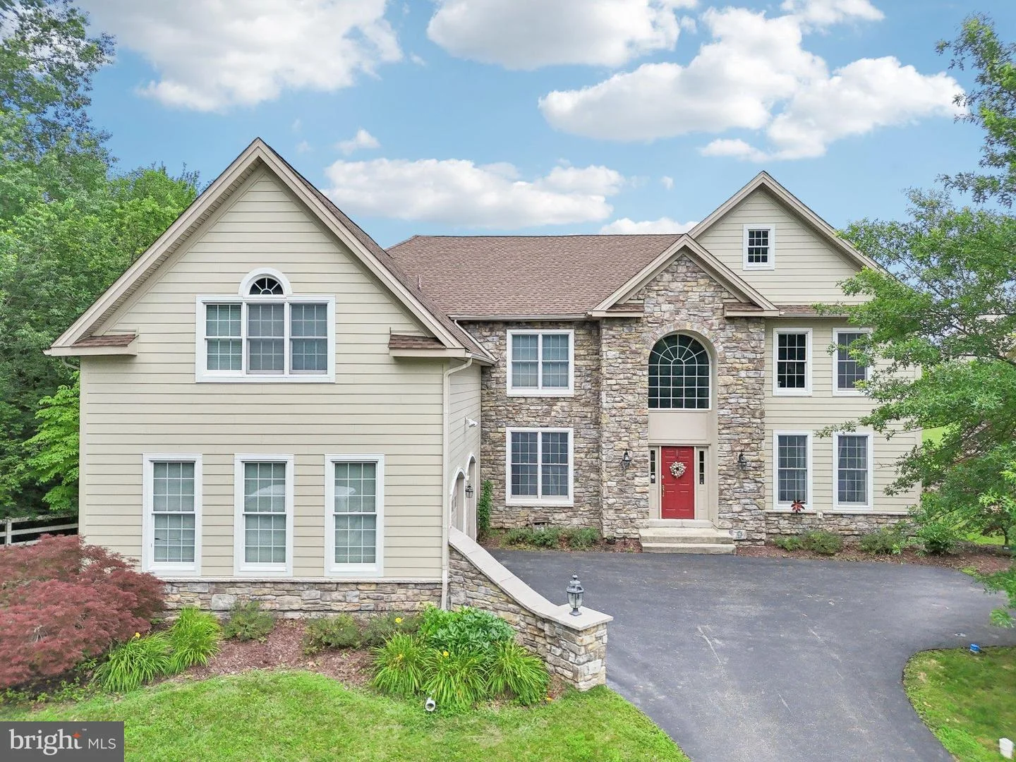 121 Palsgrove Way