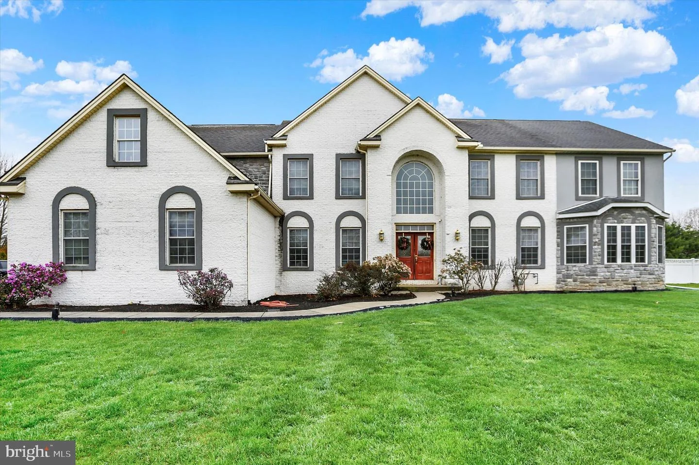 567 Lucinda Lane