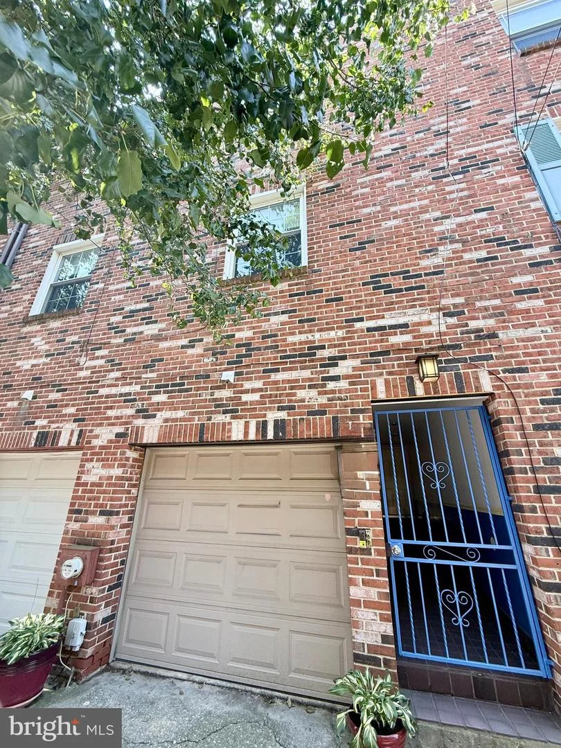 1718 Bainbridge Street Unit A