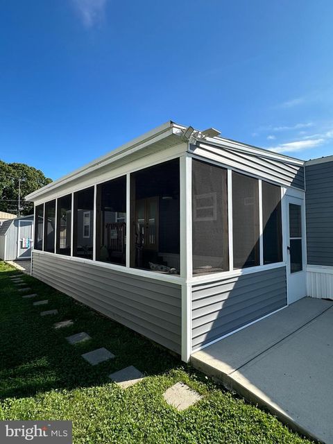 Manufactured Home in Rehoboth Beach DE 19913 Sea Air AVENUE 3.jpg