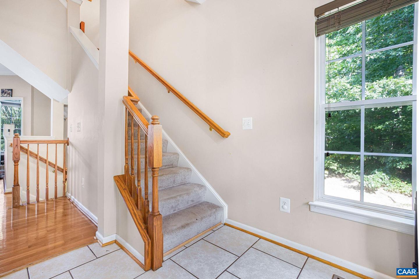 Photo 16 of 36 of 843 Rainier Rd townhome