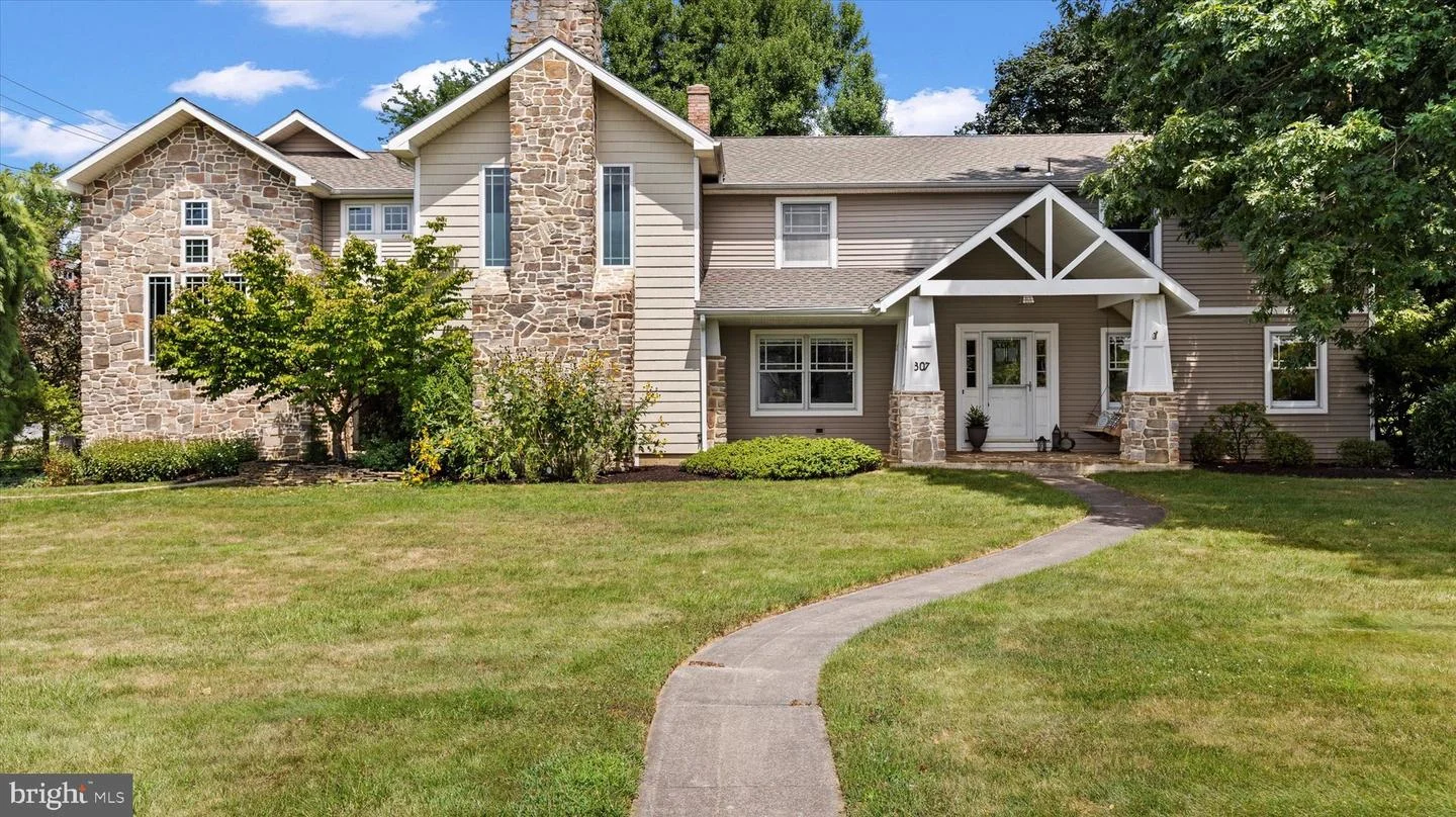 307 Homestead Road