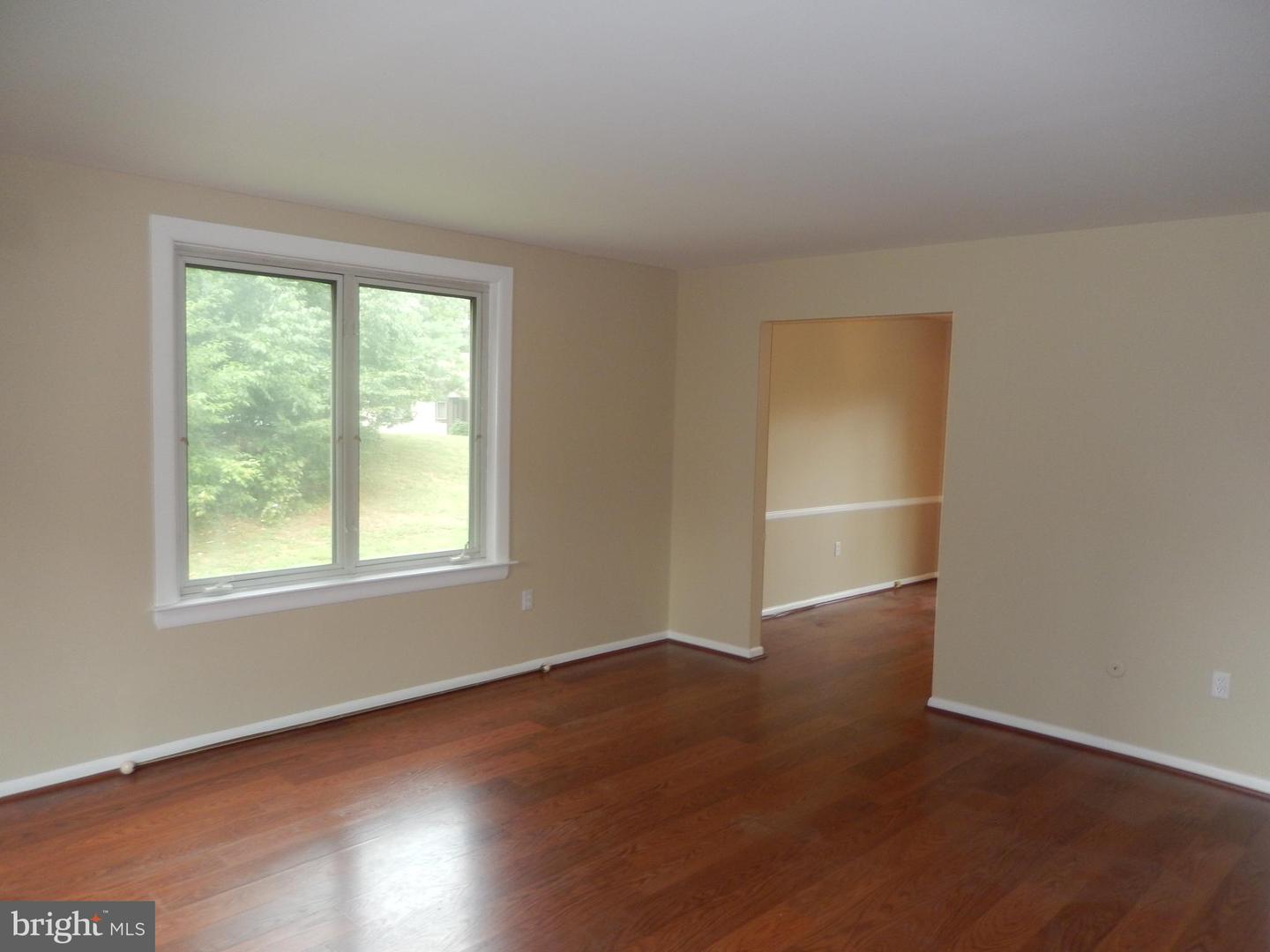Photo 7 of 27 of 20 Abel Pl townhome