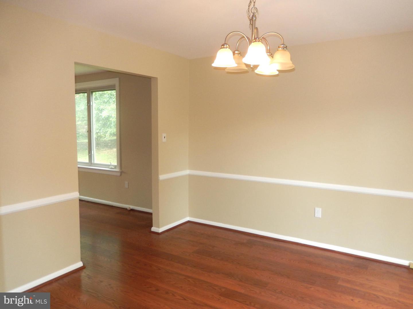Photo 11 of 27 of 20 Abel Pl townhome