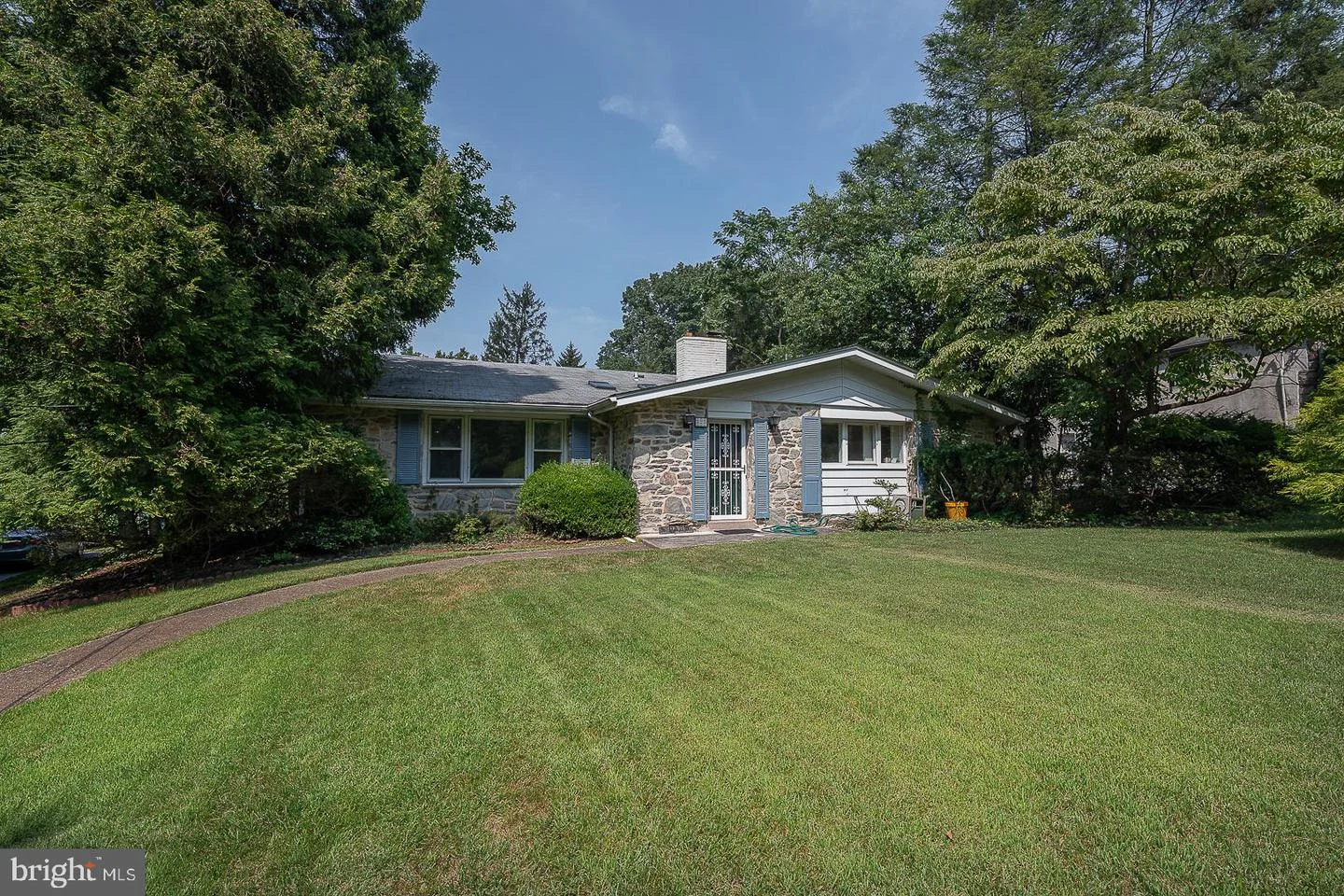 323 Hidden River Road
