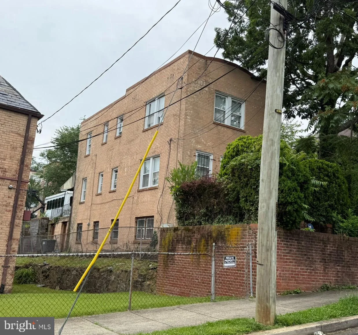 1622 28th Place SE