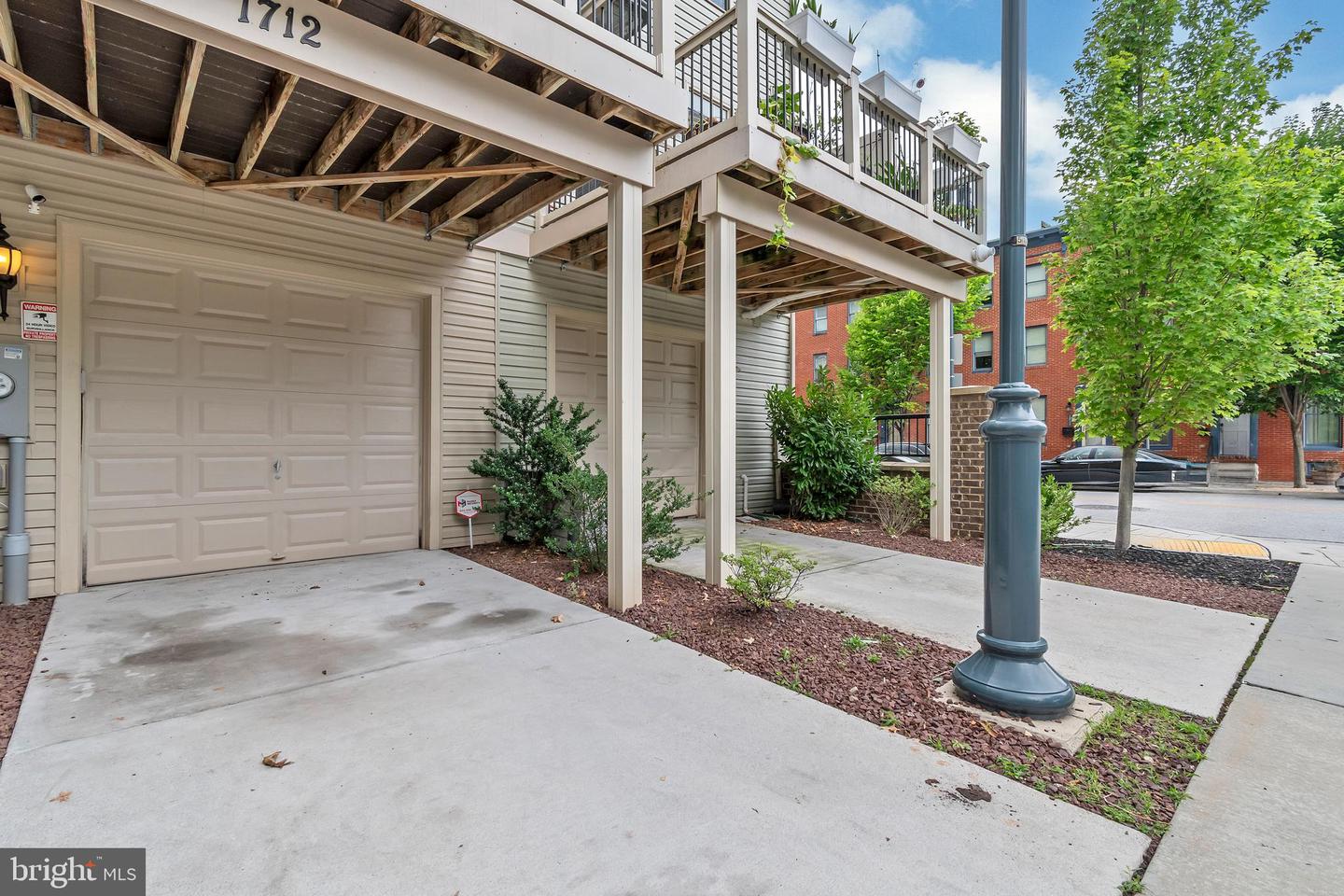 Photo 31 of 36 of 1712 Lantern Mews townhome