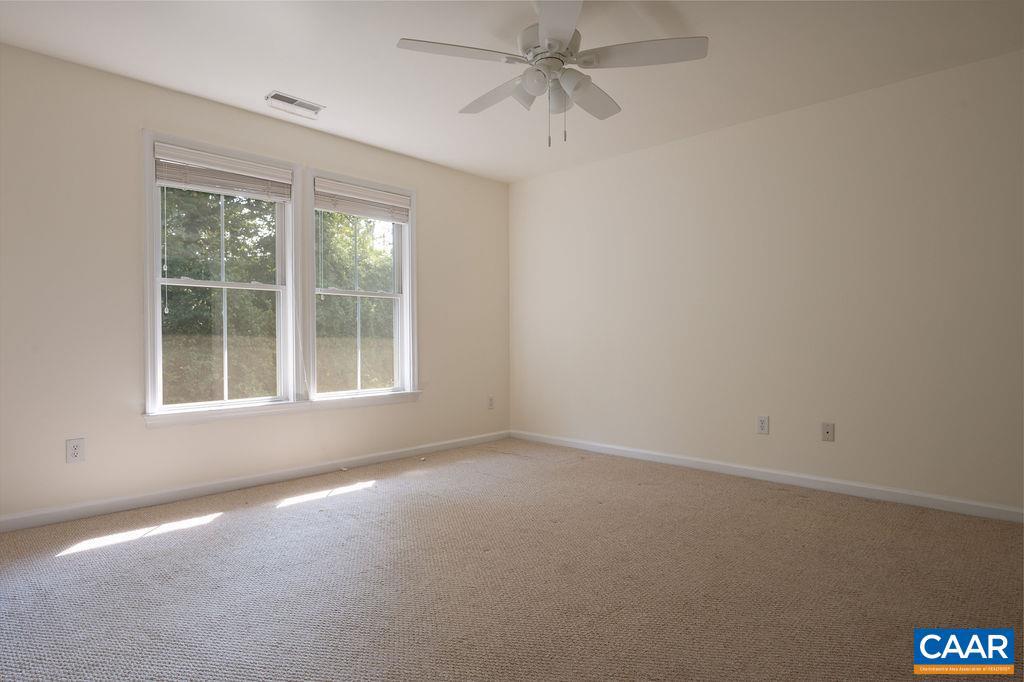 Photo 14 of 25 of 104 Melbourne Prk #D townhome