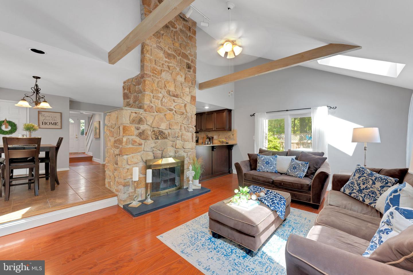 Photo 11 of 54 of 20 Guilford Cir house