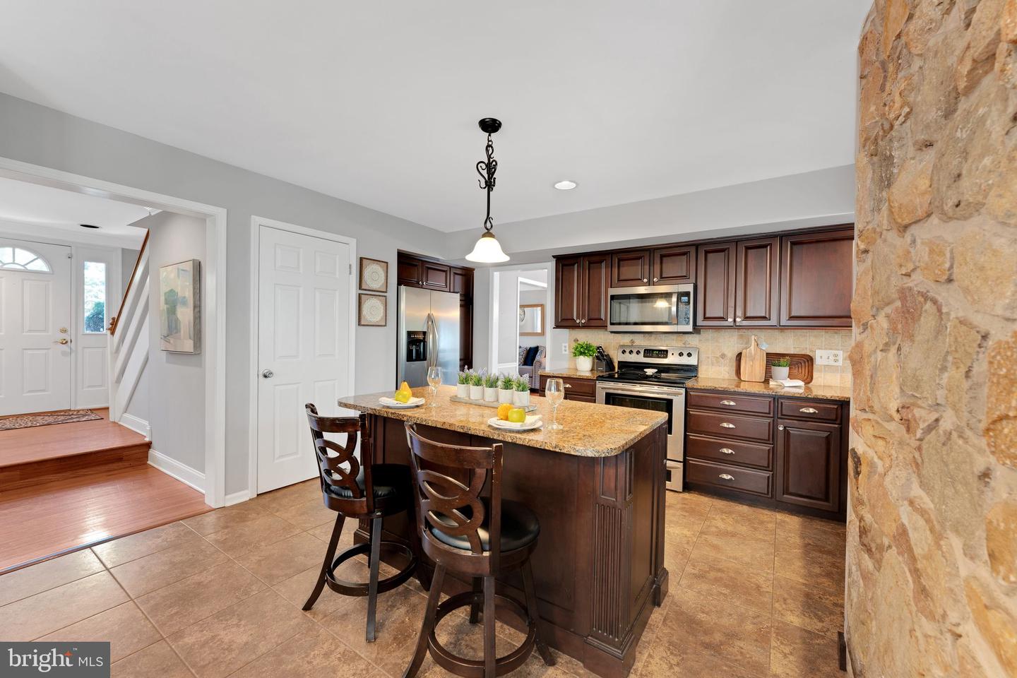 Photo 8 of 54 of 20 Guilford Cir house