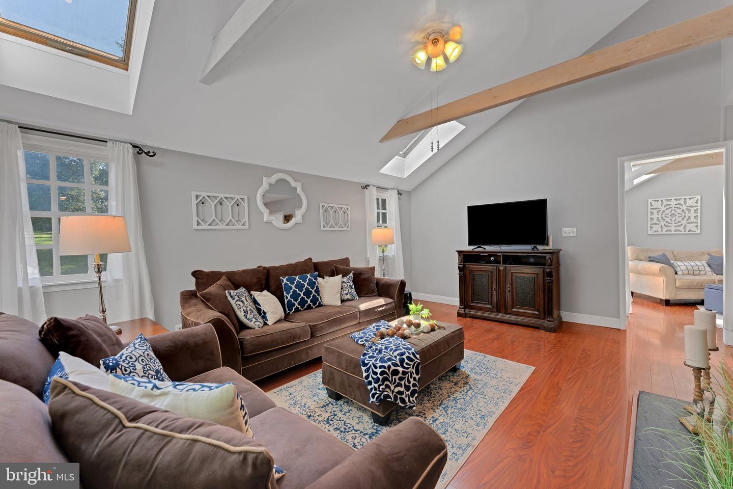 Photo 12 of 54 of 20 Guilford Cir house