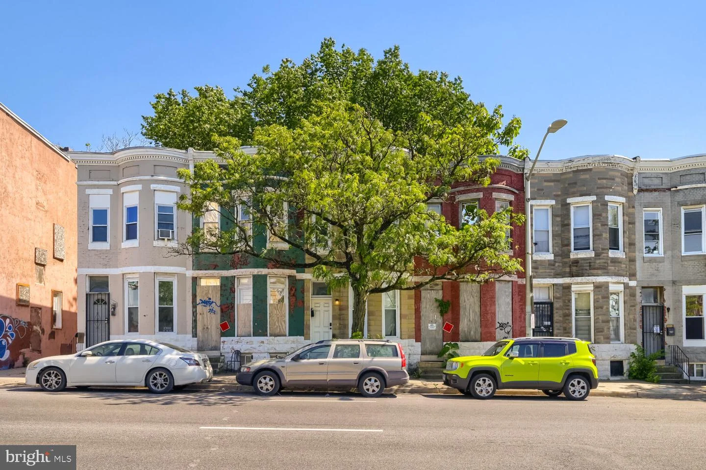 1817 W Mulberry Street