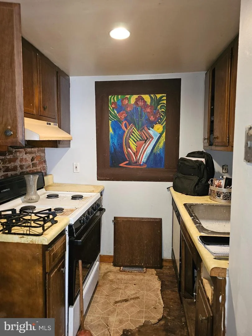 622 S 3rd Street