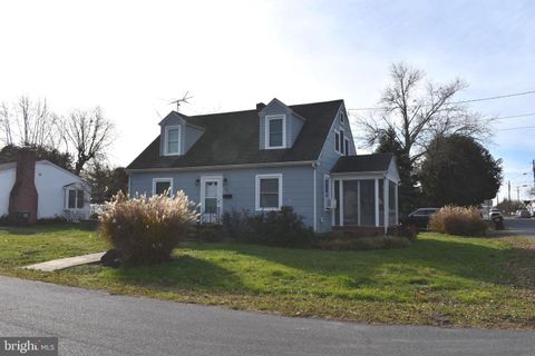 Single Family Residence in Cambridge MD 901 la Grange AVENUE.jpg