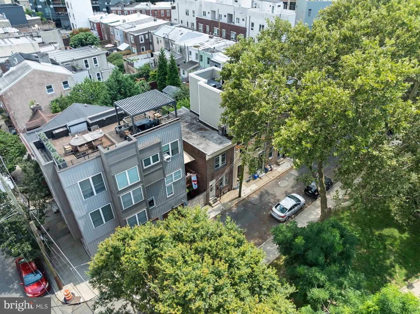 430 Sepviva Street