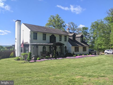 260 Fieldstone Rd Honey Brook PA 19344