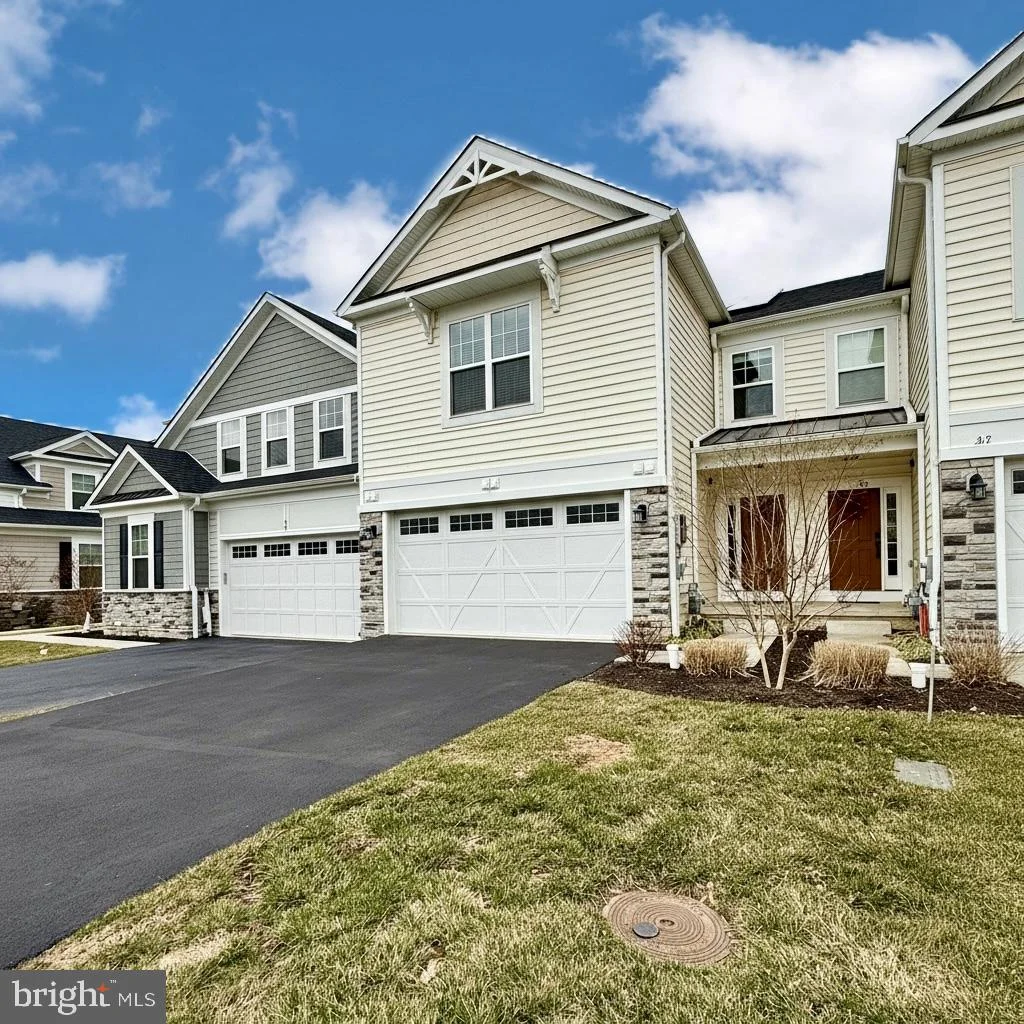 48 Hunters Lane