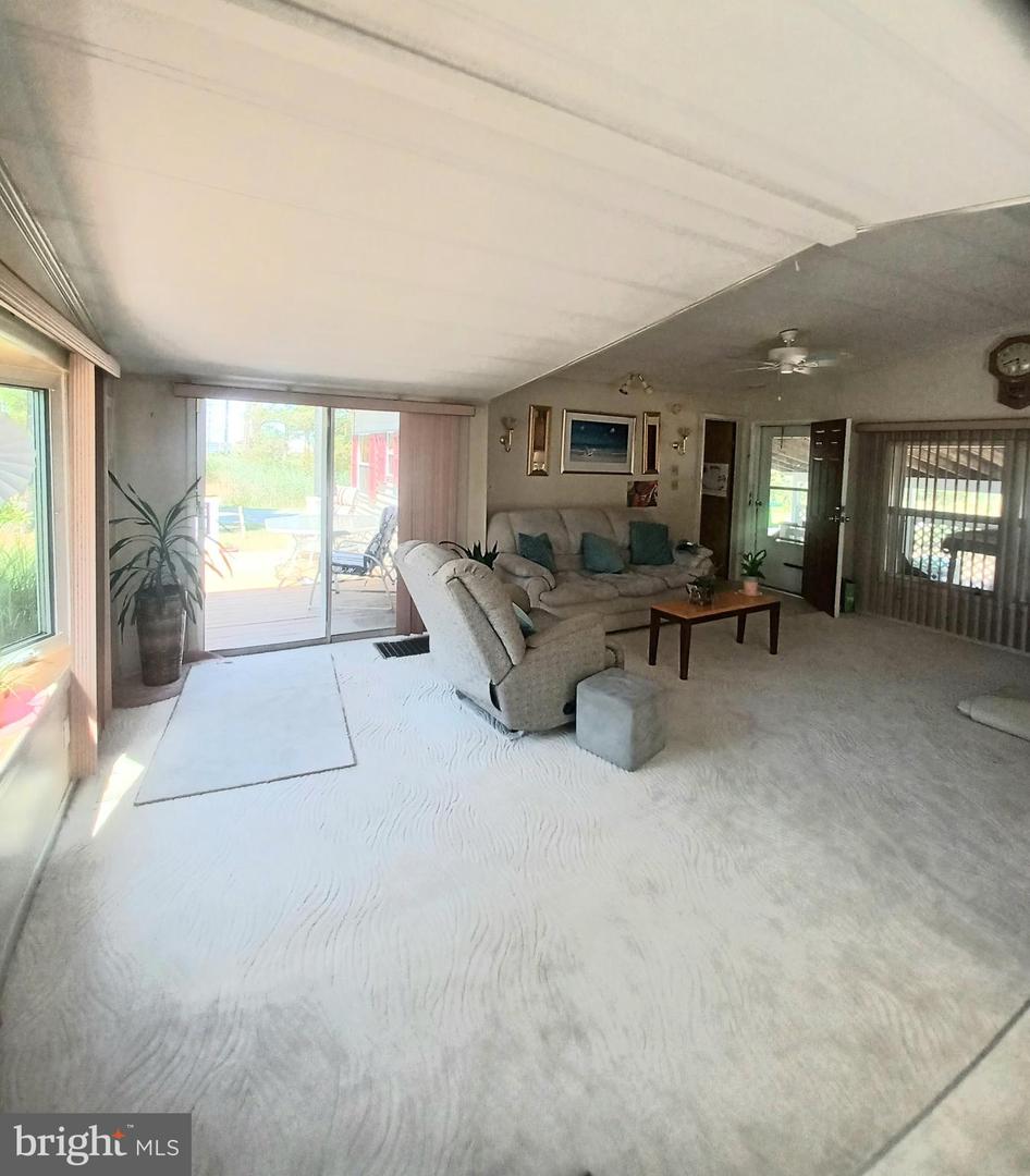 Photo 16 of 48 of 26574 Driftwood Dr #36369 mobile home