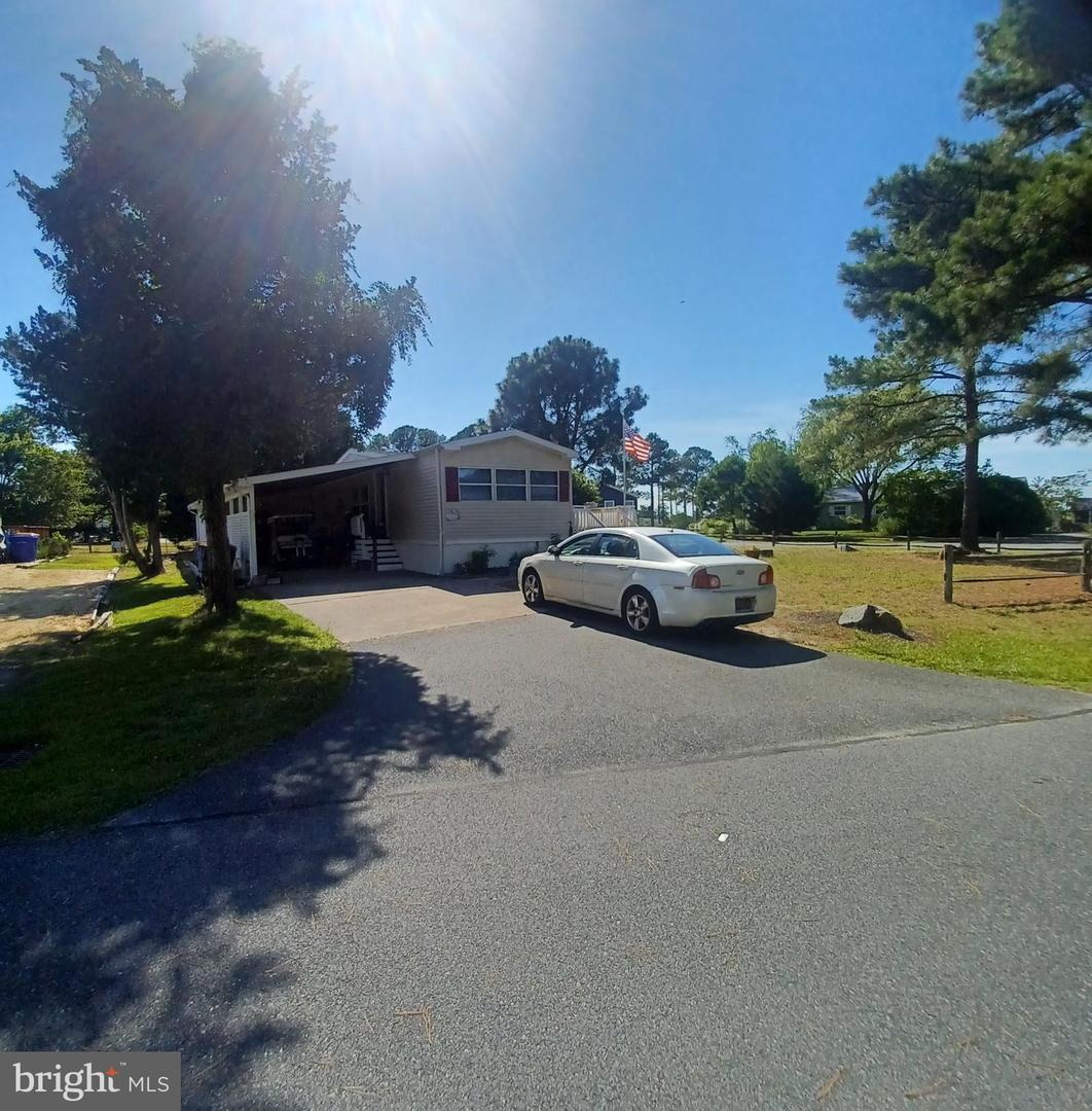 Photo 30 of 48 of 26574 Driftwood Dr #36369 mobile home