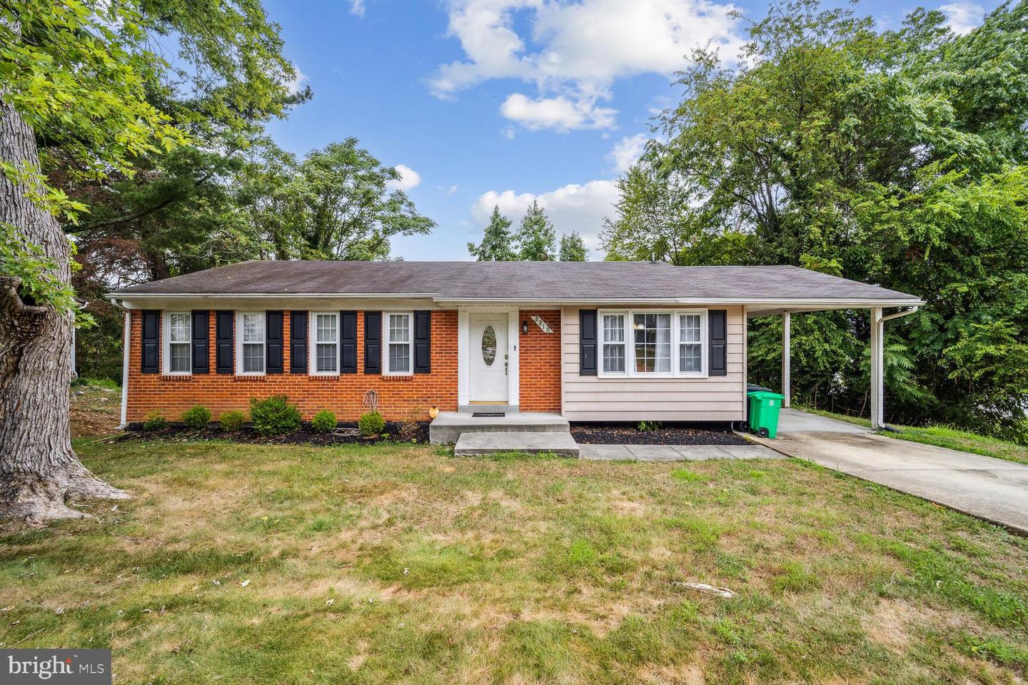 Photo 1 of 14 of 2210 Piermont Dr house