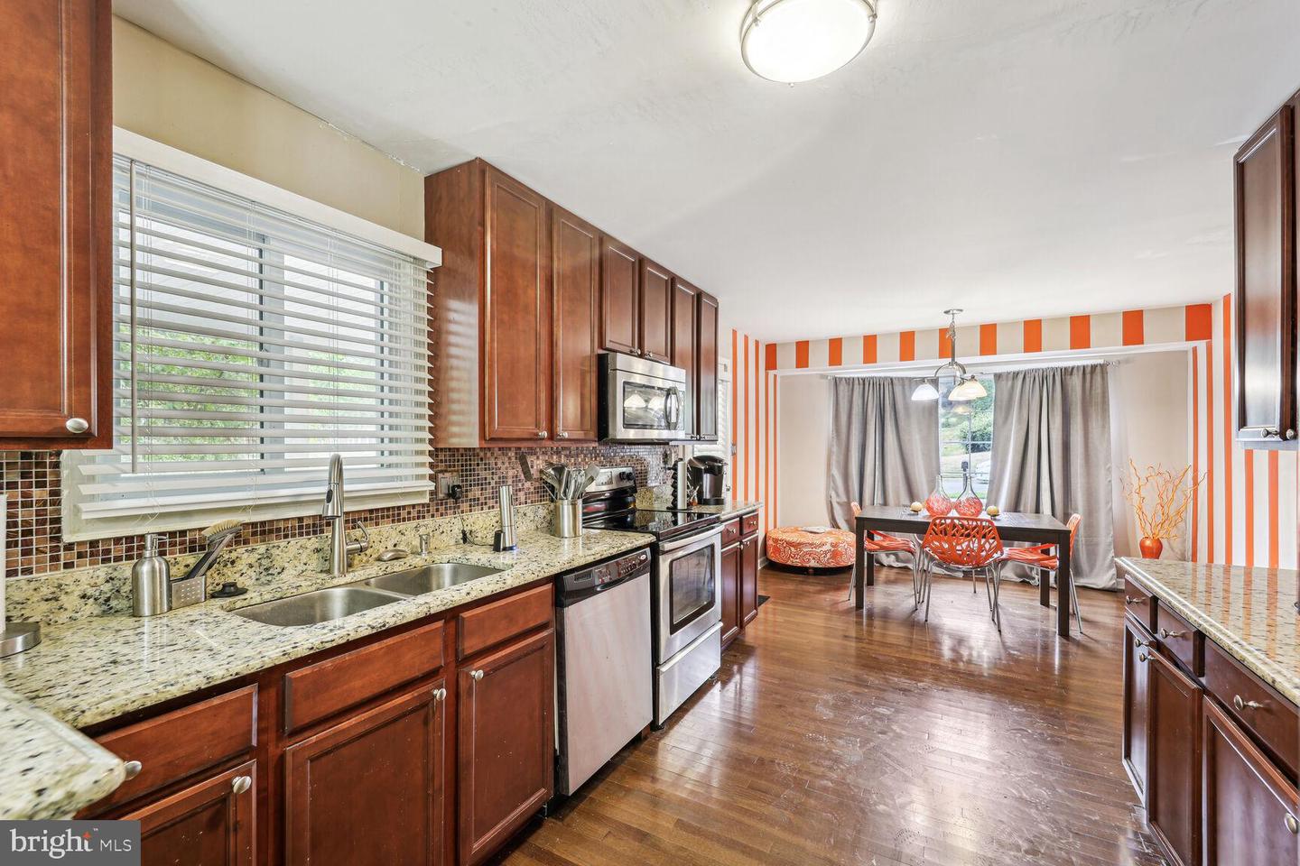 Photo 5 of 14 of 2210 Piermont Dr house