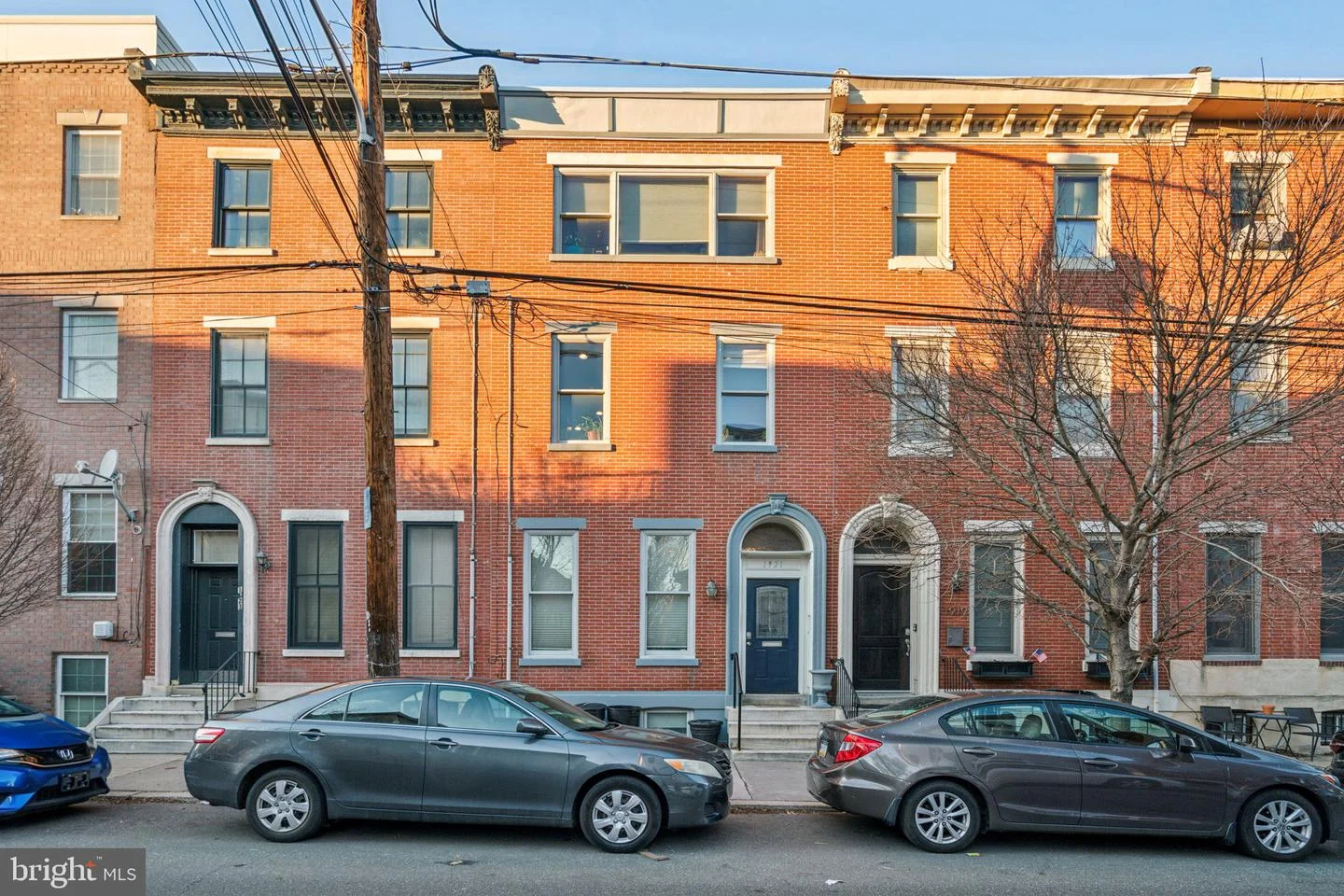 1921 Poplar Street