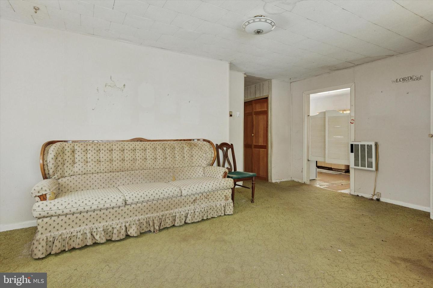 5 Henry Ave