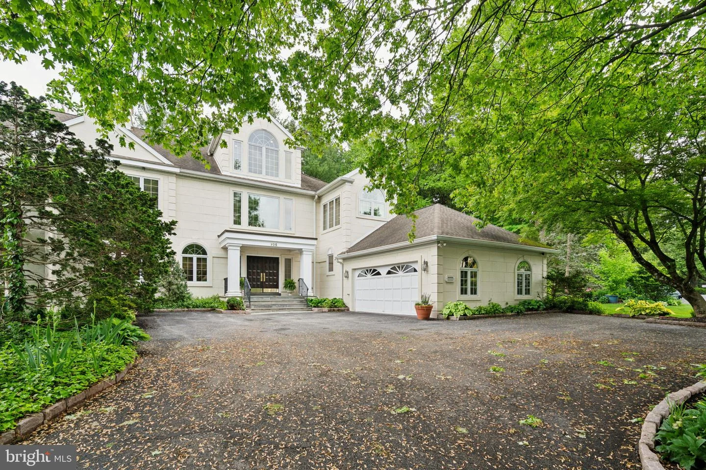 705 Canterbury Lane