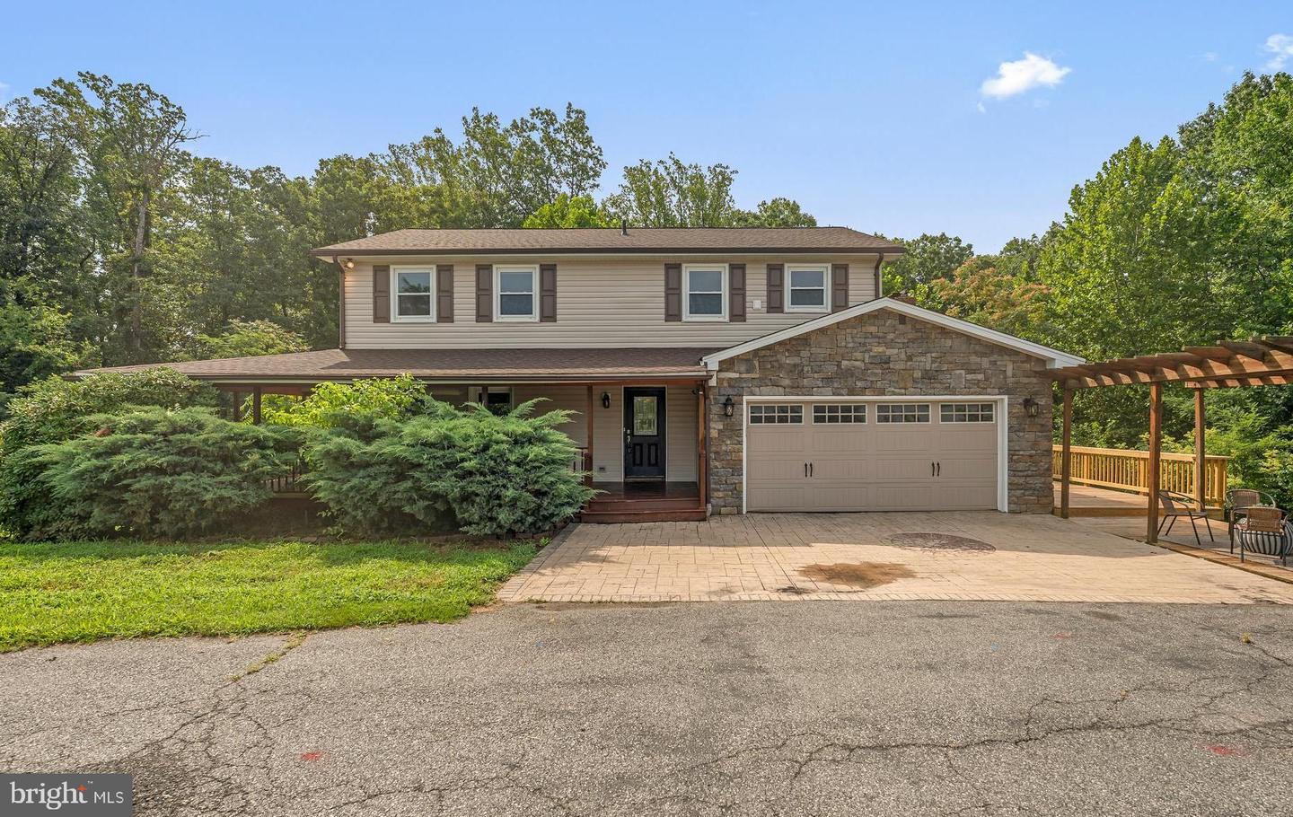 69 Old Falls Road, Fredericksburg, VA, 22405