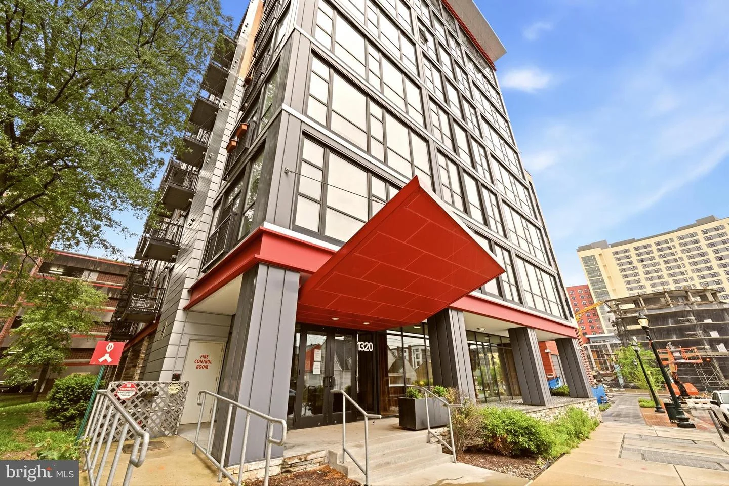 1320 Fenwick Lane Unit 204