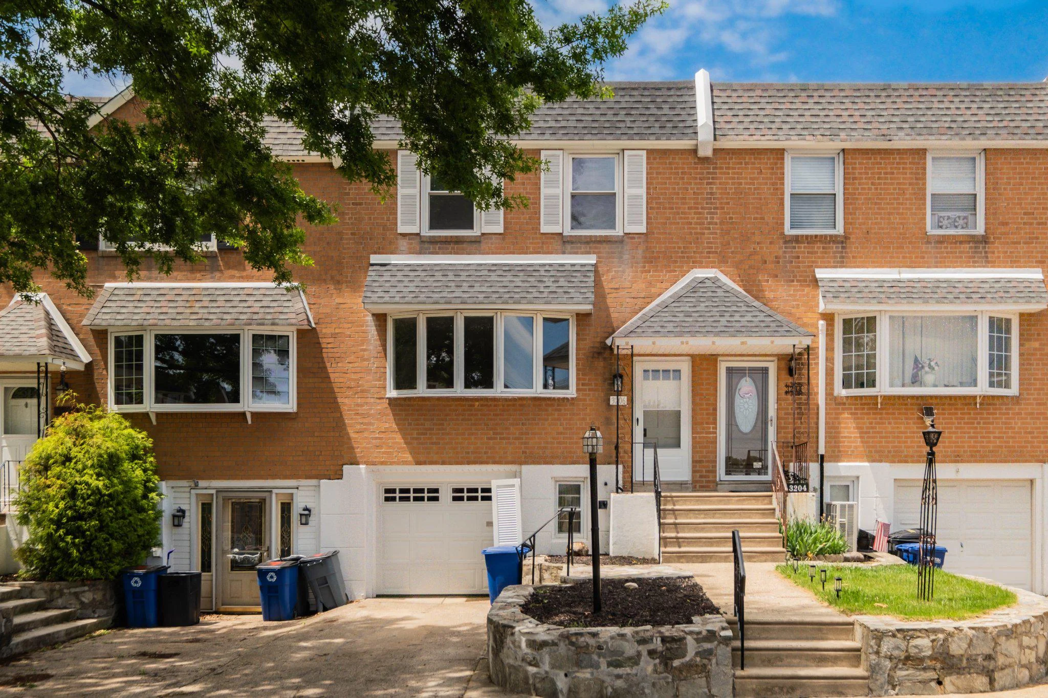 3206 Saxon Place