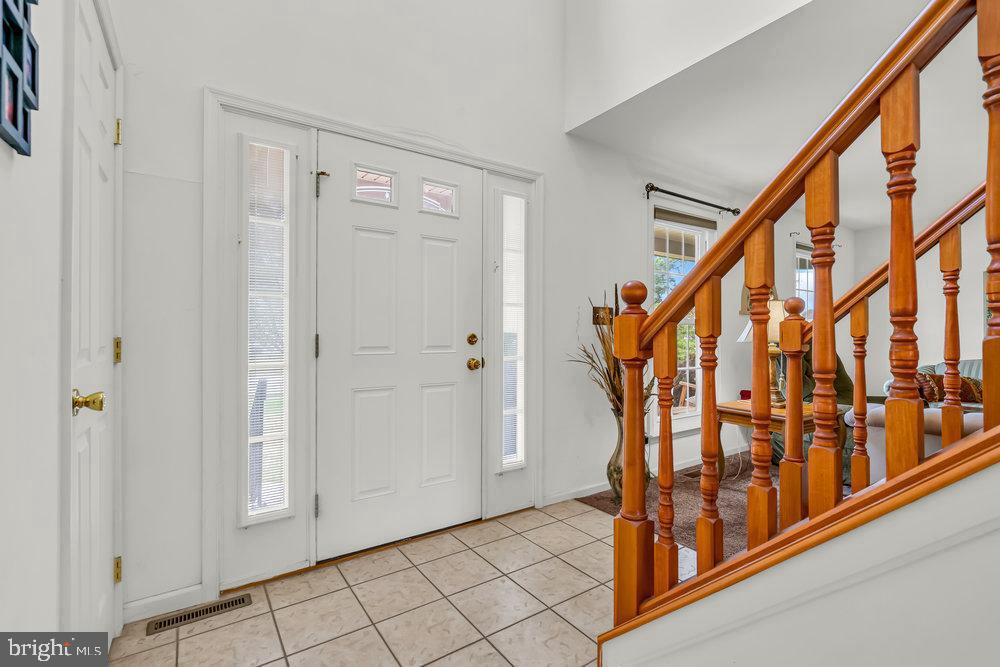 Photo 7 of 52 of 2259 Musterel Ln house