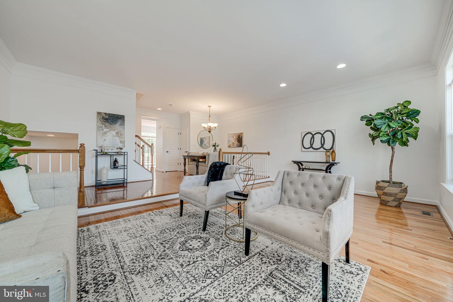 Photo 17 of 46 of 14117 Catbird Dr townhome